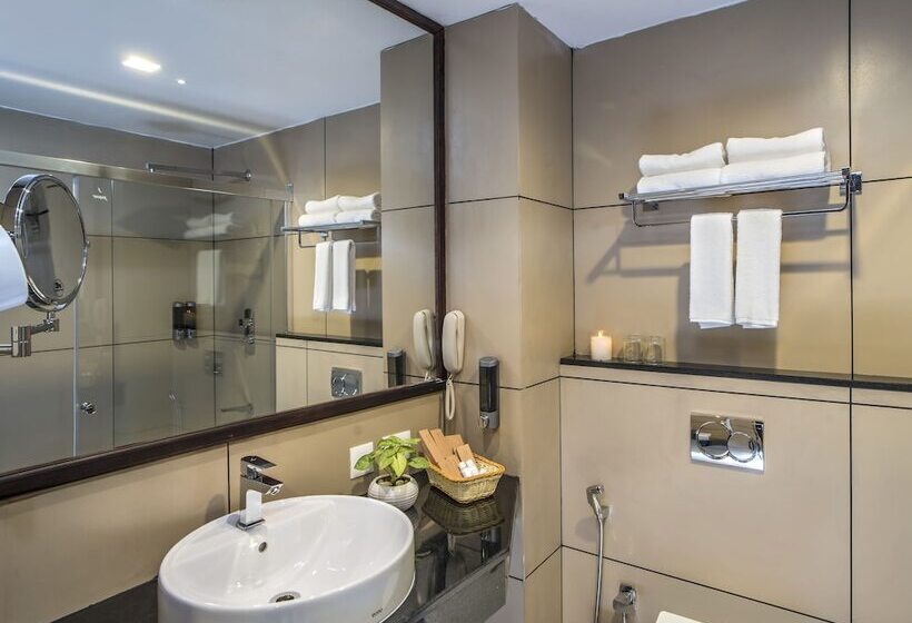 Hotel Wild Avenue Resort & Spa