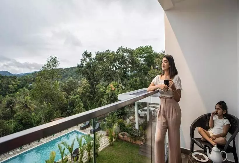 Hotelli Wild Avenue Resort & Spa