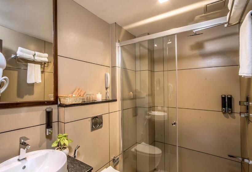 Hotel Wild Avenue Resort & Spa