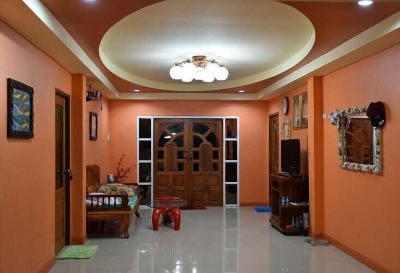 ユースホステル Kama Siri