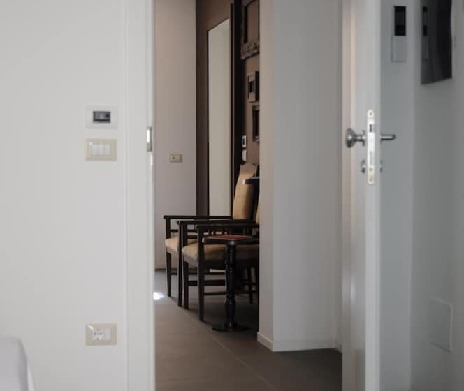 تختخواب و صبحانه Iblainsuite