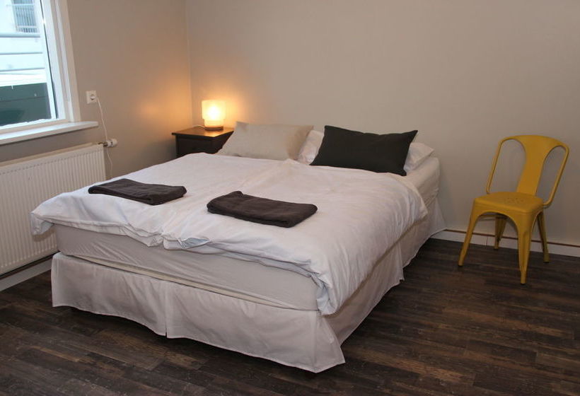 هتل Acco Guesthouse