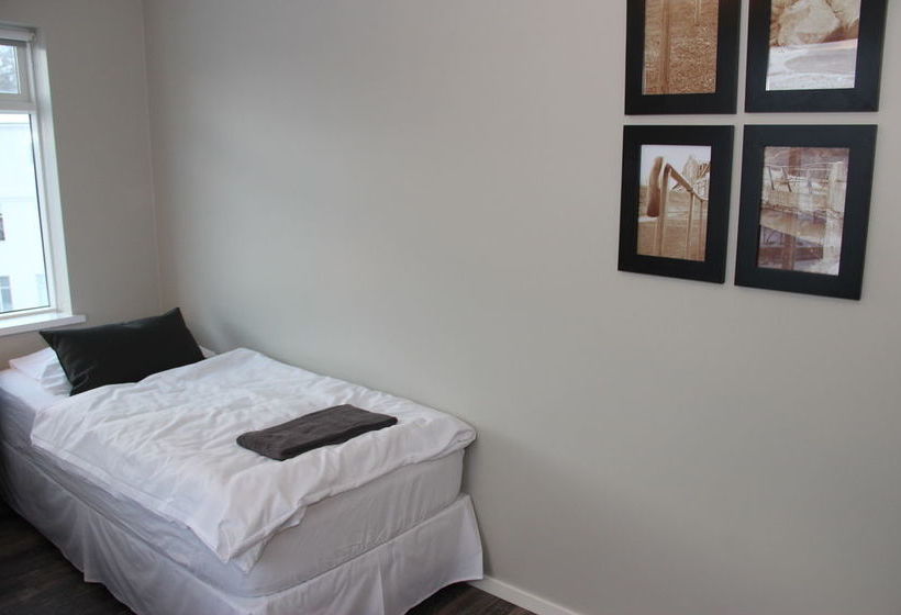 هتل Acco Guesthouse