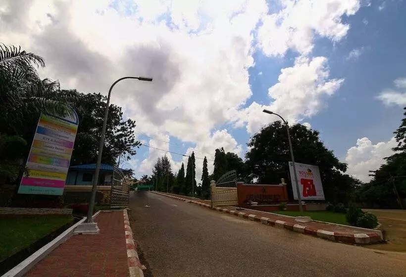 هتل City Golf Resort
