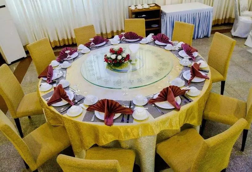 هتل City Golf Resort