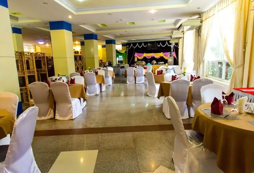 هتل City Golf Resort