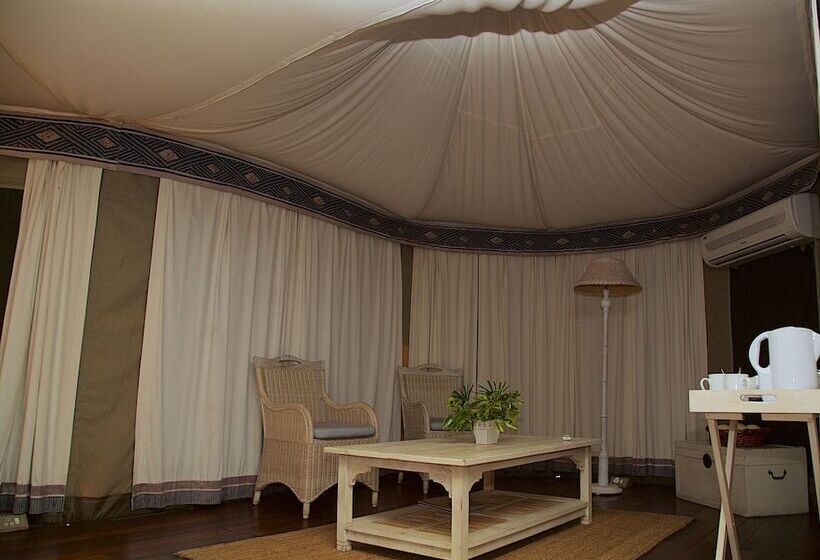 호텔 Leeuwenhof Country Lodge & Garden Spa