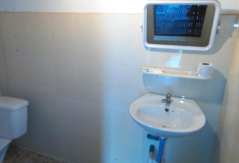 فندق Otres Orchid Beach Resort