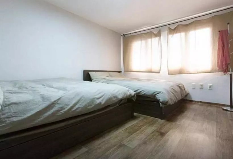 House In Hongdae 1