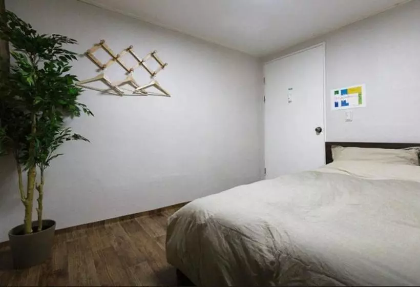 House In Hongdae 1