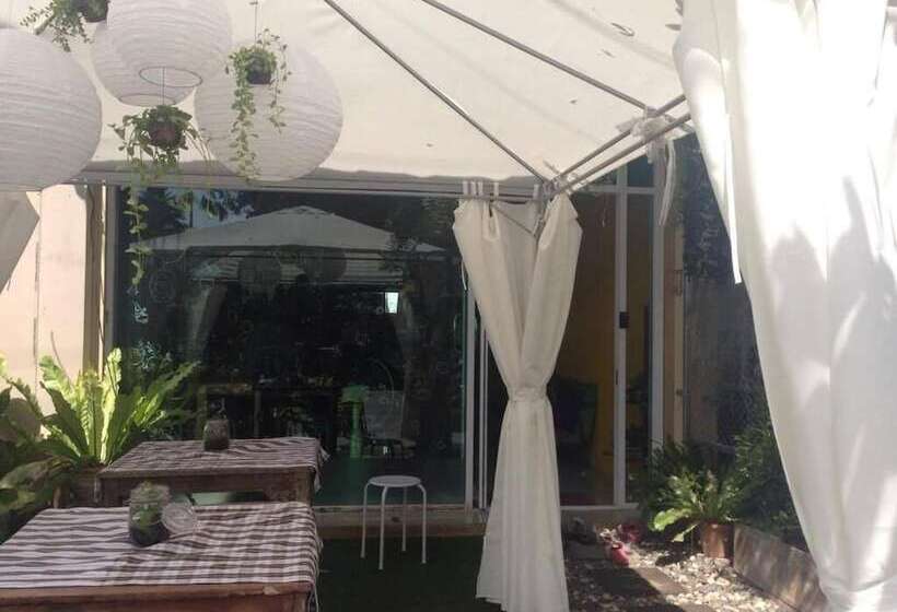 Must Room Hua Hin 51   Hostel