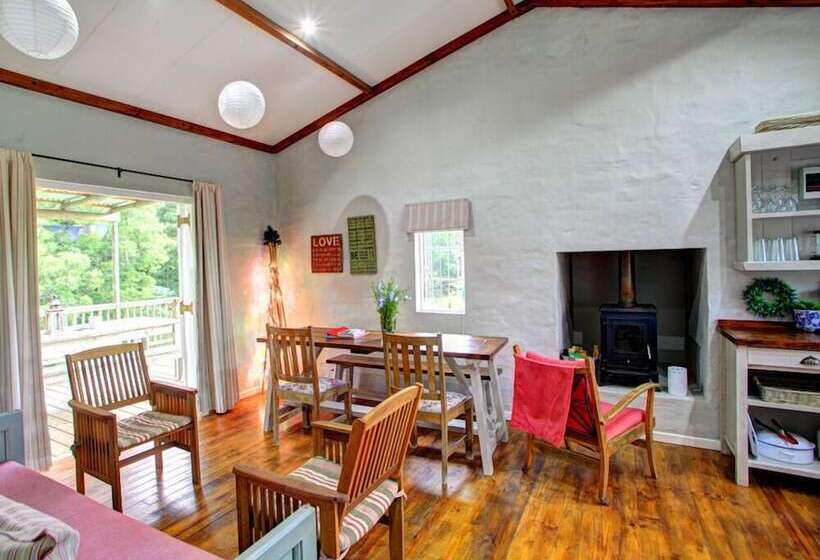 Oakhurst Farm Cottages