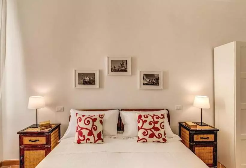 پانسیون Piccolo Trevi Suites