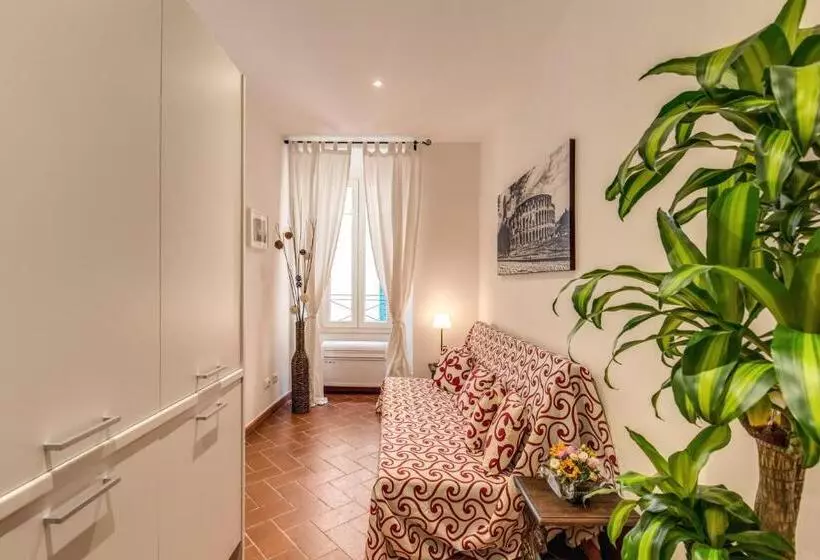 پانسیون Piccolo Trevi Suites