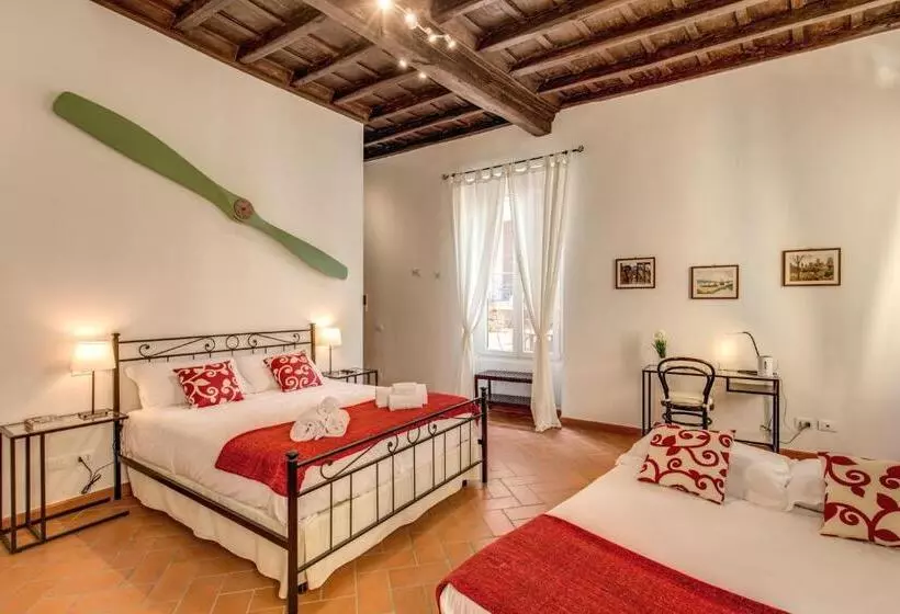 پانسیون Piccolo Trevi Suites