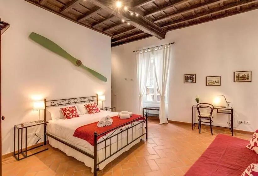 پانسیون Piccolo Trevi Suites