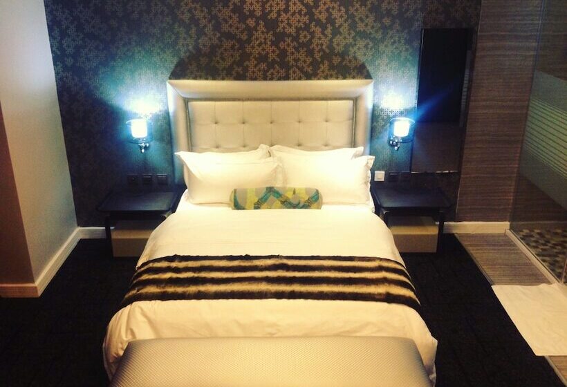 پانسیون Staywell Hotels