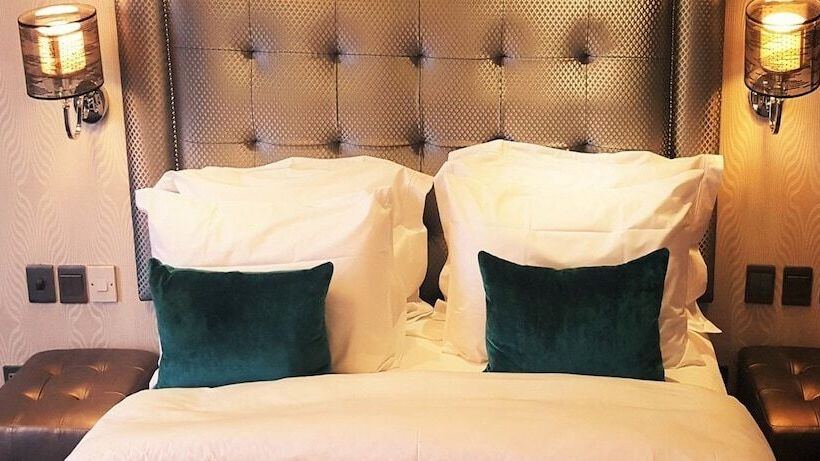 پانسیون Staywell Hotels