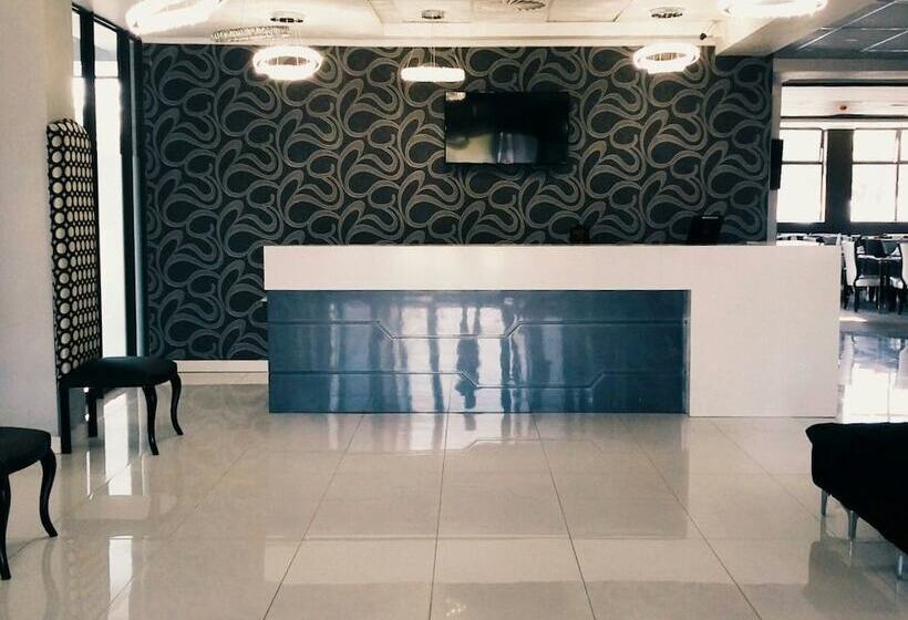 پانسیون Staywell Hotels