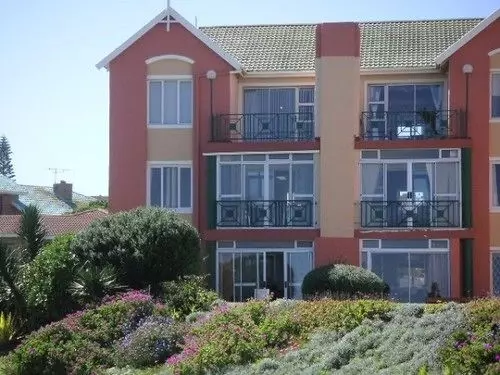 Waterside Living Nautilus 01