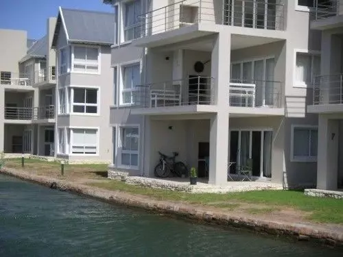 Waterside Living Nautilus 01