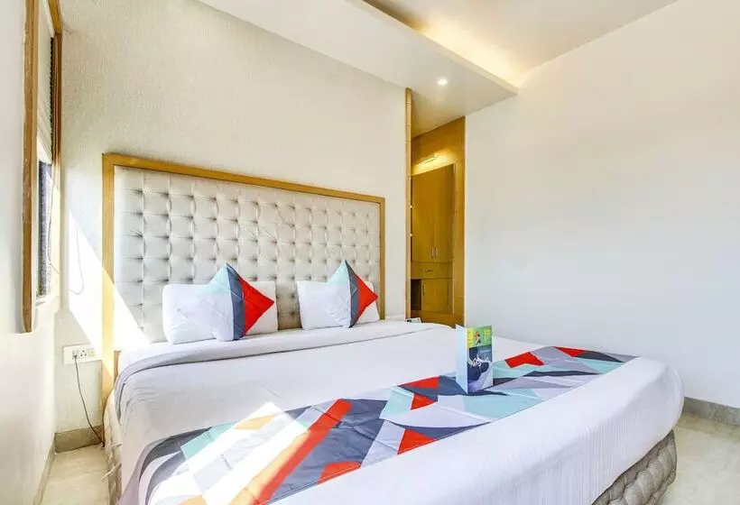 Fabhotel Naman Palace