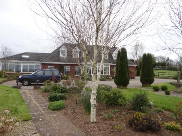 مبيت وإفطار Westwood Country House