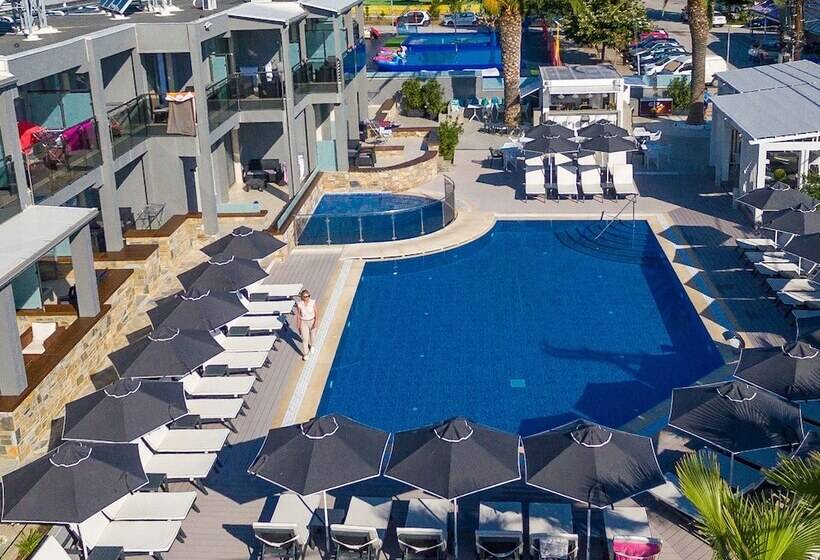 Dionysos Hotel & Suites