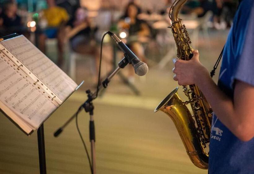 Dionysos Hotel & Suites