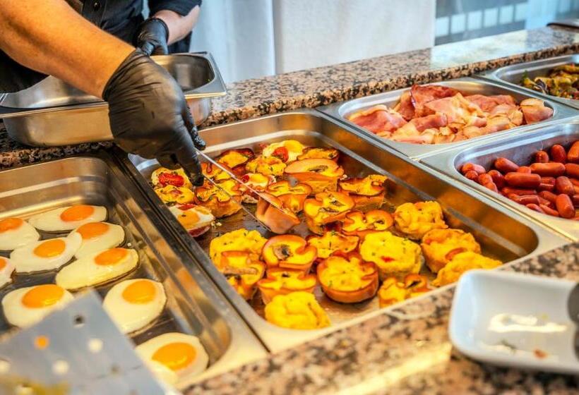 Dionysos Hotel & Suites