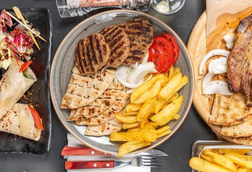 Dionysos Hotel & Suites