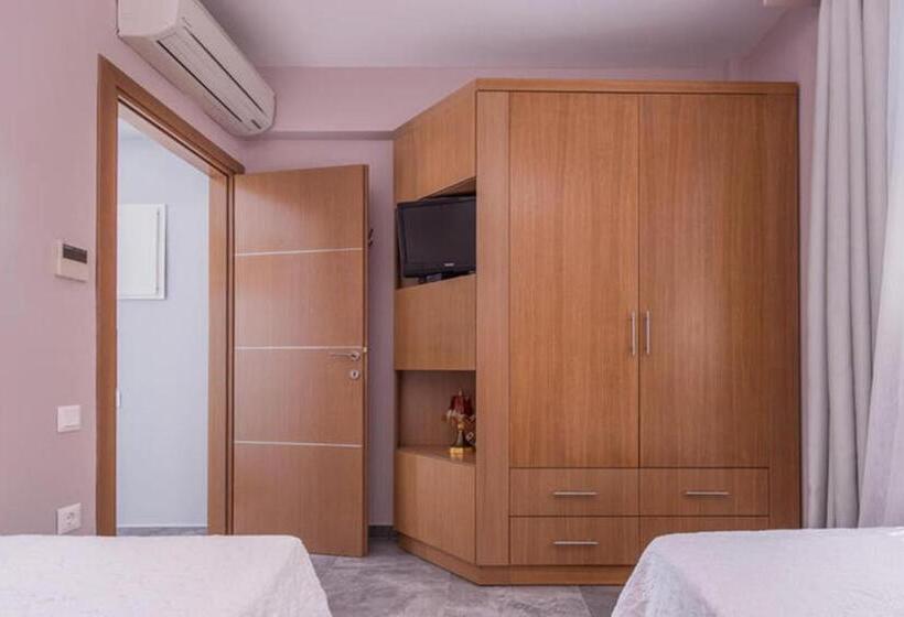 Dionysos Hotel & Suites