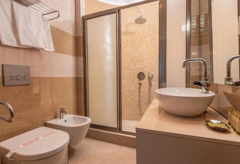 Dionysos Hotel & Suites