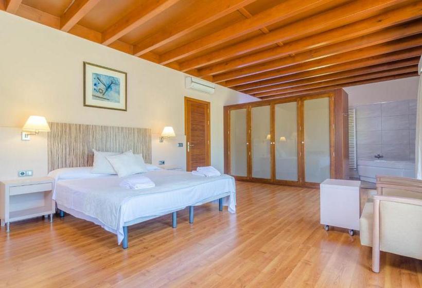 Finca Short De Conies 2