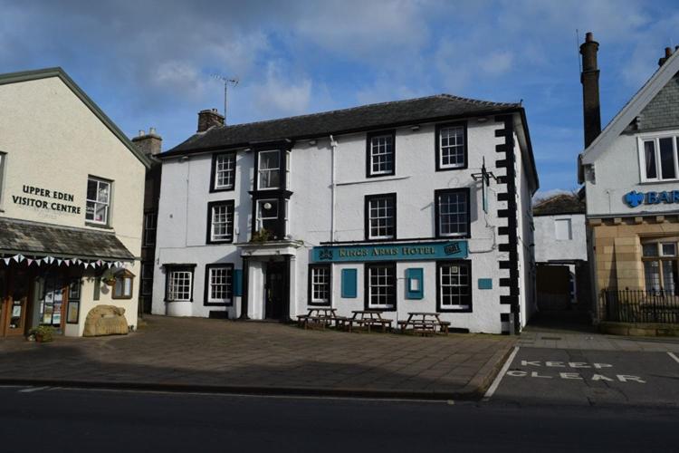 簡易ホテル Kings Arms Kirkby Stephen