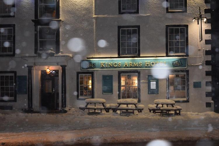 簡易ホテル Kings Arms Kirkby Stephen