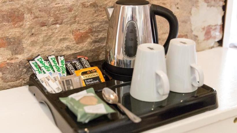 簡易ホテル Kings Arms Kirkby Stephen