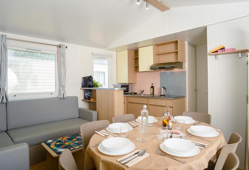 ホテル Camping La Tordera