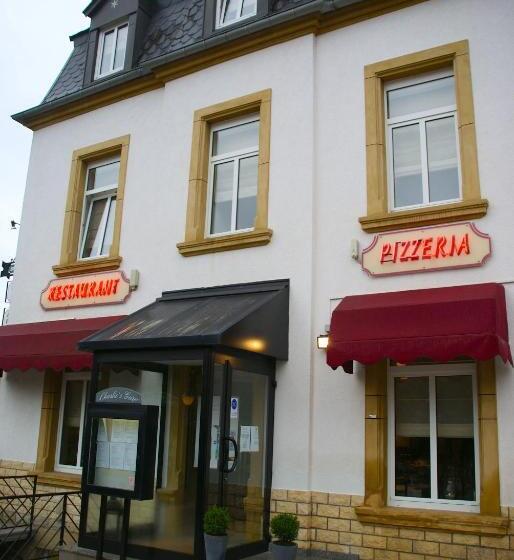 Отель Charly's Gare