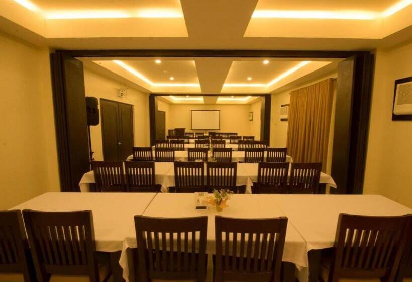 Hotel Infinity Suites