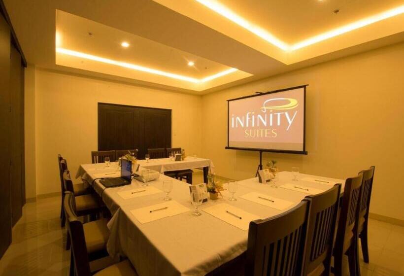 Hotel Infinity Suites