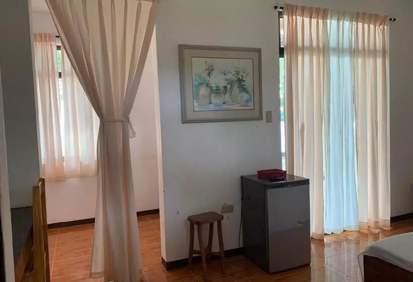 Oceana Hotel & Beach Resort