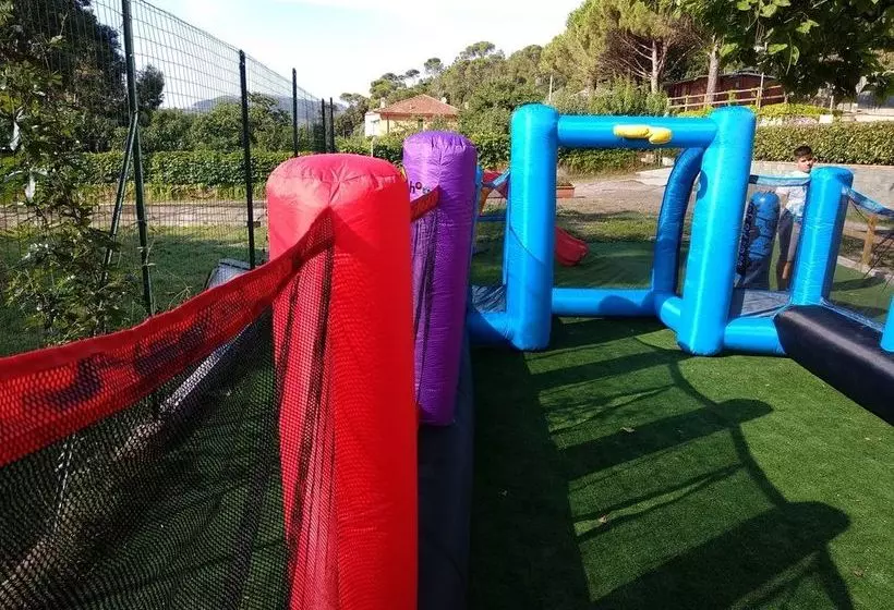 هتل Santa Vittoria Camping