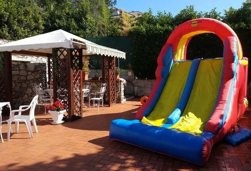 هتل Santa Vittoria Camping