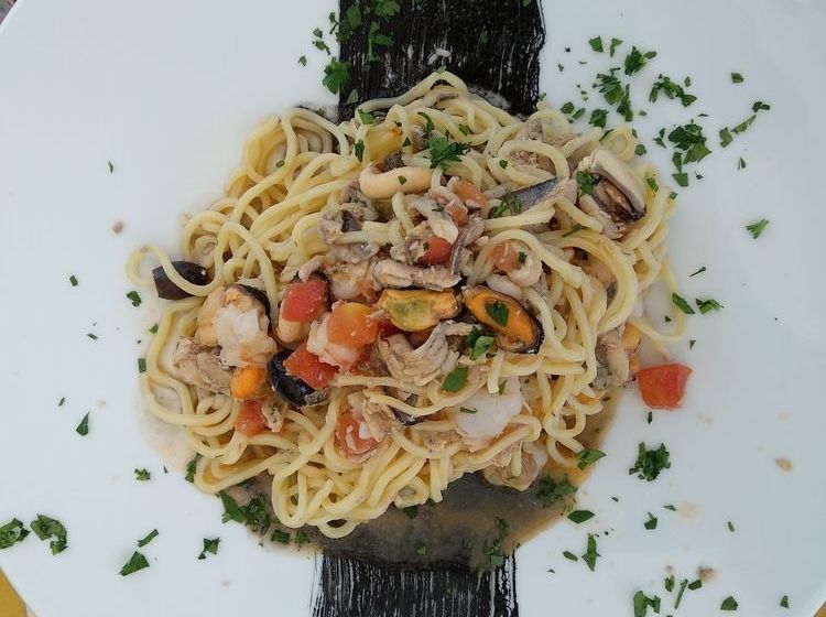 Отель Santa Vittoria Camping