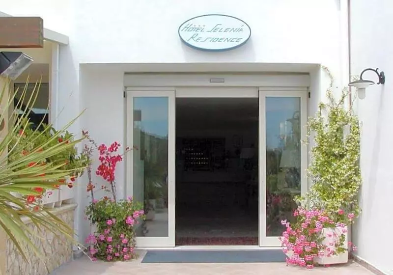 Hotelli Selenia Residence