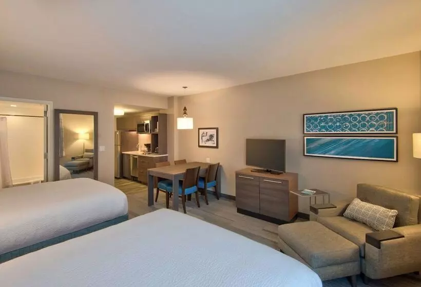 Hotelli Towneplace Suites By Marriott Miami Airport