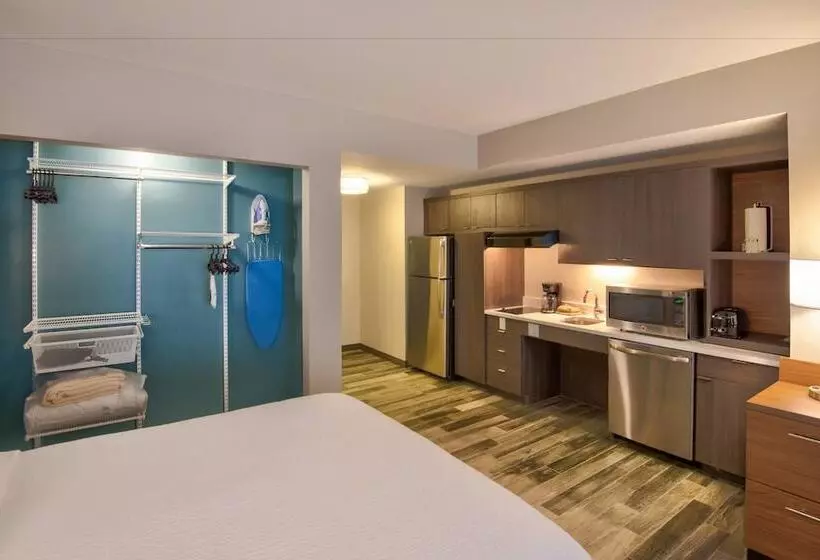 Hotelli Towneplace Suites By Marriott Miami Airport