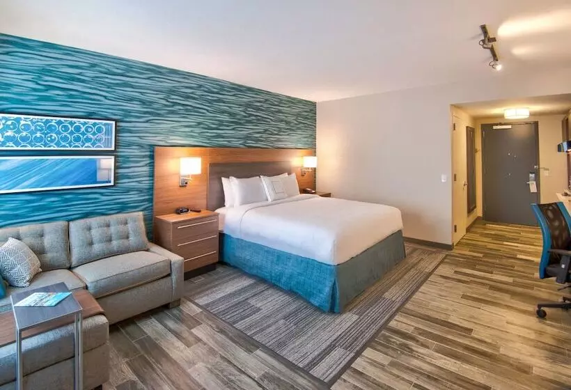 Hotelli Towneplace Suites By Marriott Miami Airport