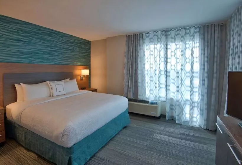 Hotelli Towneplace Suites By Marriott Miami Airport